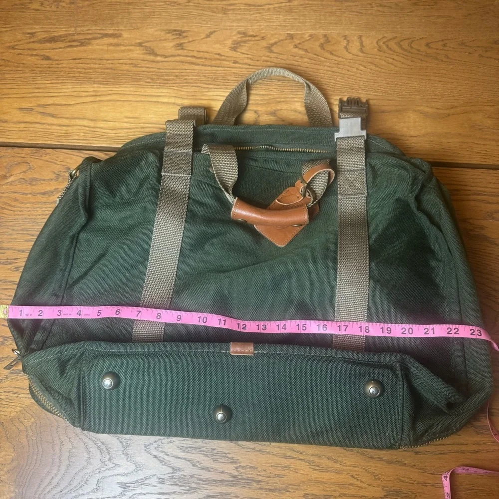 Tumi Green‎ Garment type Vintage Duffel Bag with Brown Accents